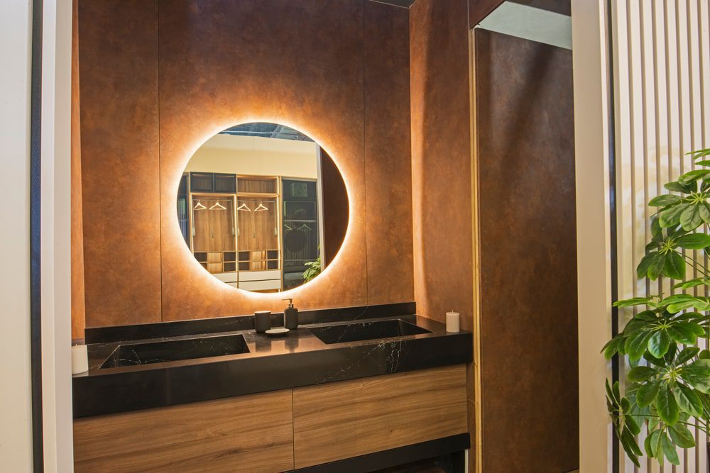 And for the last part, Emberlight will provide you with some advice on common mistakes to avoid when setting up light colors for your bathroom